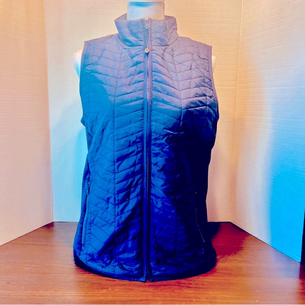 T by Talbots Small Vest in Dark Navy, NWT